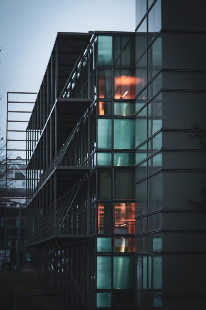 découvrez tout ce qu’il faut savoir sur un campus universitaire : infrastructure, vie étudiante, services, conseils pratiques et actualités pour bien vivre et réussir ses études sur un campus.