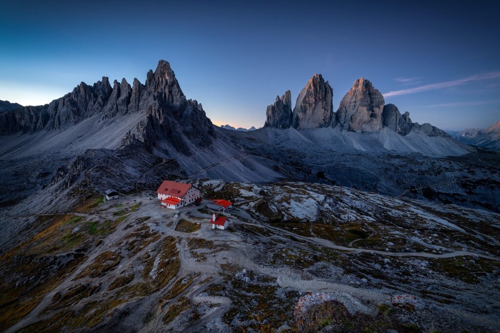 découvrez l'italie, pays riche en histoire, culture et gastronomie, avec ses paysages magnifiques, ses villes emblématiques et son art incomparable.