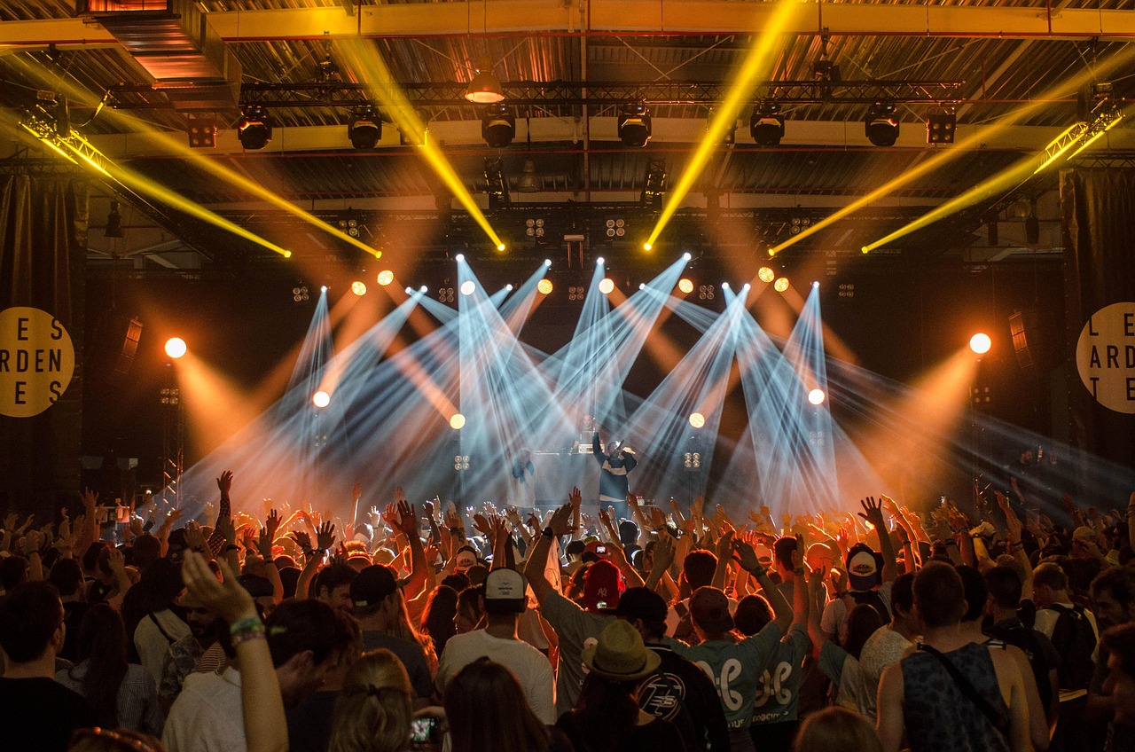 découvrez le festival incontournable alliant musique, culture et convivialité pour tous les âges et tous les goûts.